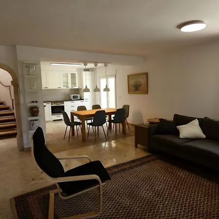 Belmonte Villa
