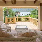 Belmonte Villa *